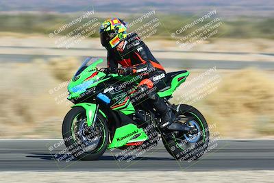 media/Jan-13-2024-SoCal Trackdays (Sat) [[9c032fe5aa]]/Turn 14 (10am)/